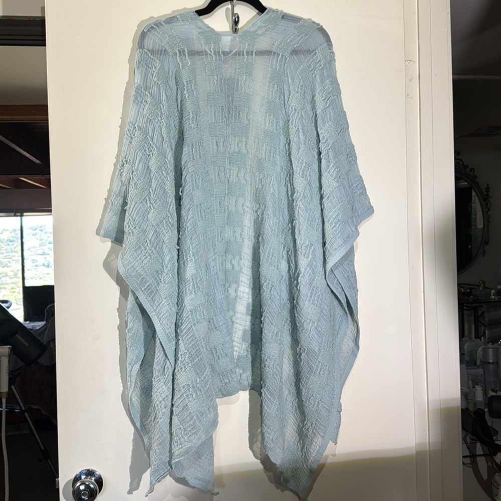 Nordstrom Soft Blue Open Front Poncho/Cover-up/Shawl One Size Drop Shoulder - Picture 3 of 5